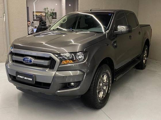 FORD RANGER 2.2 XLS 4X4 CD 16V DIESEL 4P AUTOMÁTICO